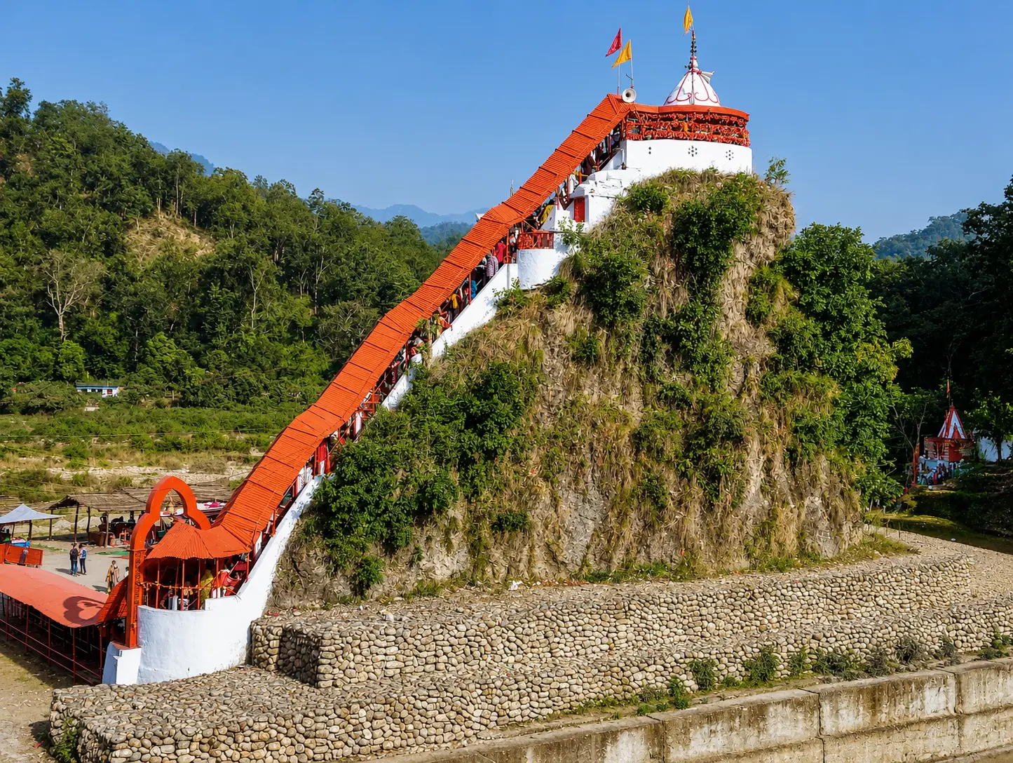 Garjiya Devi temple standing above the Kosi river near Jim Corbett